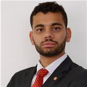 Professor de Direito Empresarial e Direito Digital